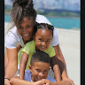 Meet your Posher, Chanel